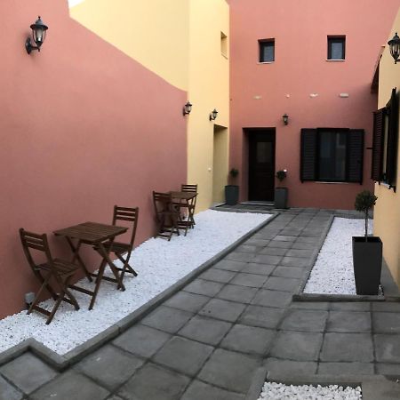 Apartments In The Center Marasia Rhodes City Екстериор снимка