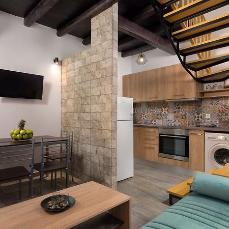 Apartments In The Center Marasia Rhodes City Екстериор снимка