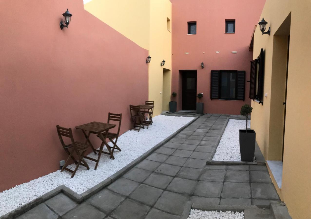 Apartments In The Center Marasia Rhodes City Екстериор снимка