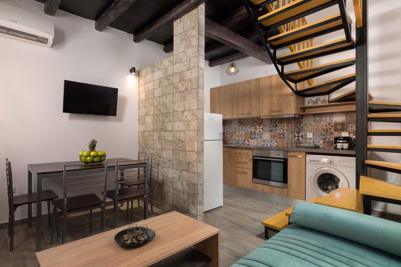 Apartments In The Center Marasia Rhodes City Екстериор снимка