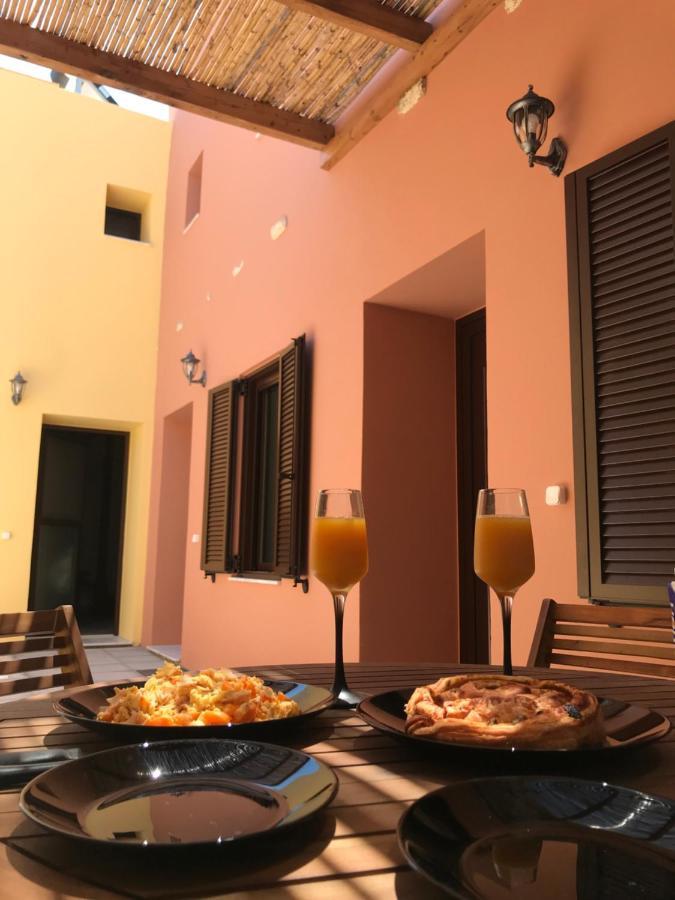 Apartments In The Center Marasia Rhodes City Екстериор снимка