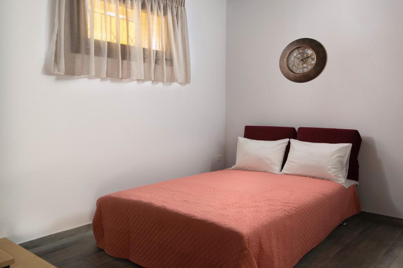 Apartments In The Center Marasia Rhodes City Екстериор снимка